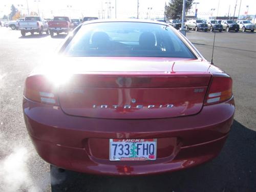 Dodge Intrepid 2004 photo 5