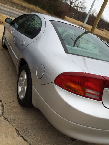 Dodge Intrepid 2004 photo 3