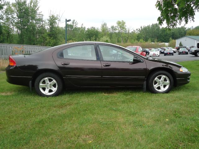Dodge Intrepid 2004 photo 1
