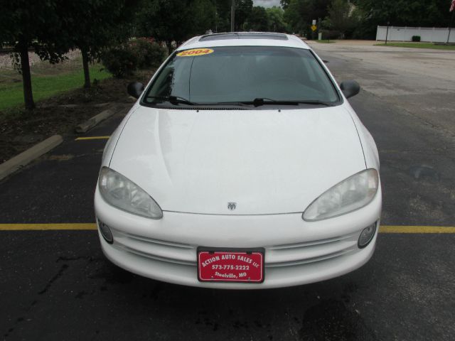 Dodge Intrepid 2004 photo 2