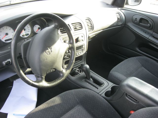 Dodge Intrepid 2004 photo 2