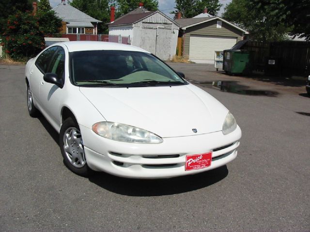 Dodge Intrepid 2004 photo 1