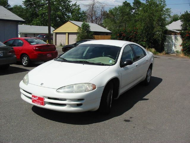 Dodge Intrepid 2004 photo 4