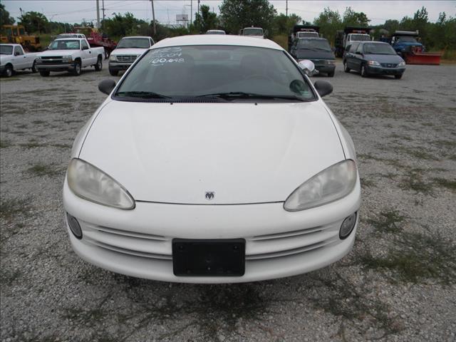 Dodge Intrepid 2004 photo 1