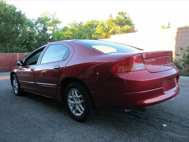 Dodge Intrepid 2004 photo 1