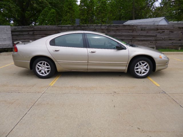 Dodge Intrepid 2004 photo 34