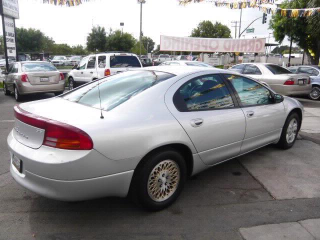 Dodge Intrepid SE Sedan