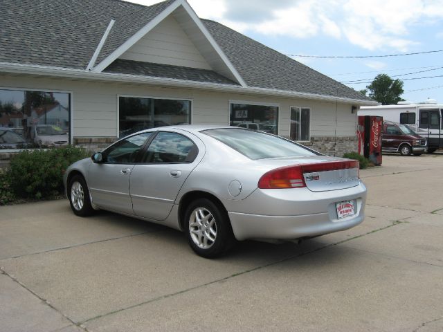 Dodge Intrepid 2004 photo 3
