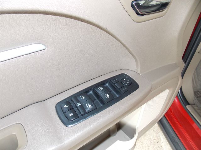 Dodge Journey 2009 photo 16