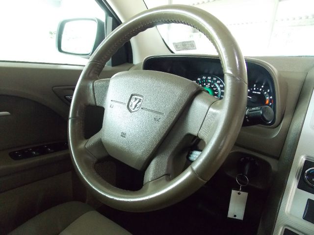Dodge Journey 2009 photo 34