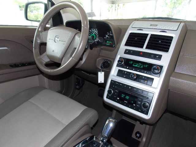 Dodge Journey 2009 photo 35