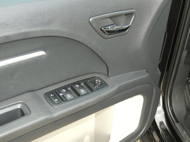 Dodge Journey 2009 photo 21