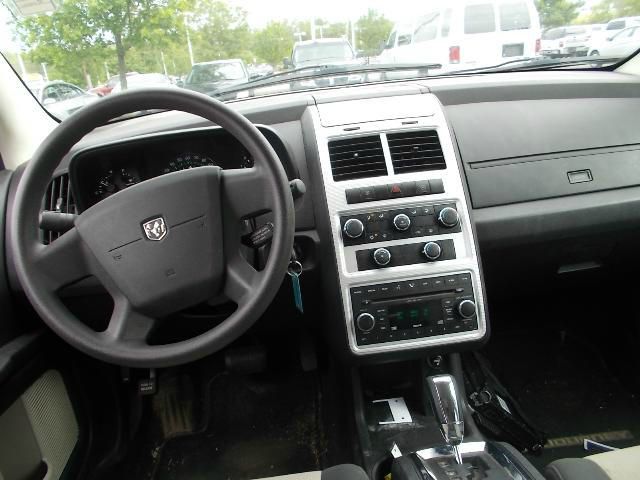 Dodge Journey 2009 photo 2