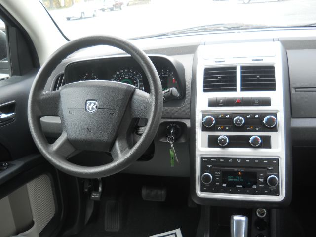 Dodge Journey 2009 photo 25