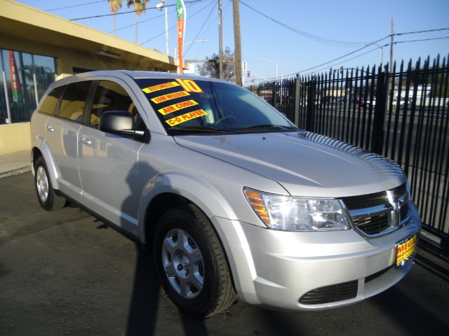 Dodge Journey 2010 photo 4