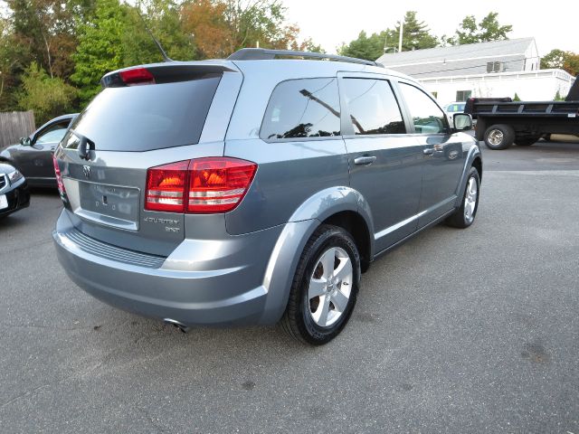 Dodge Journey 2010 photo 3