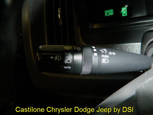 Dodge Journey 2010 photo 23