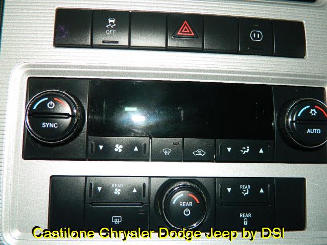 Dodge Journey 2010 photo 3