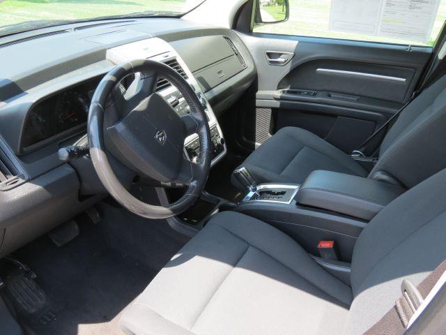 Dodge Journey 2010 photo 4
