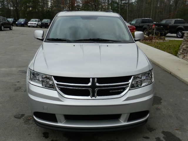 Dodge Journey 2011 photo 4