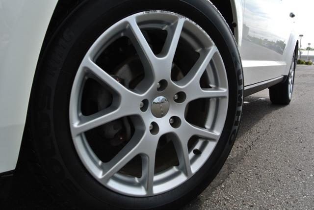 Dodge Journey 2011 photo 3