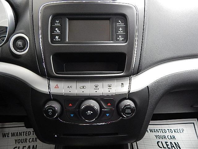 Dodge Journey 2011 photo 1