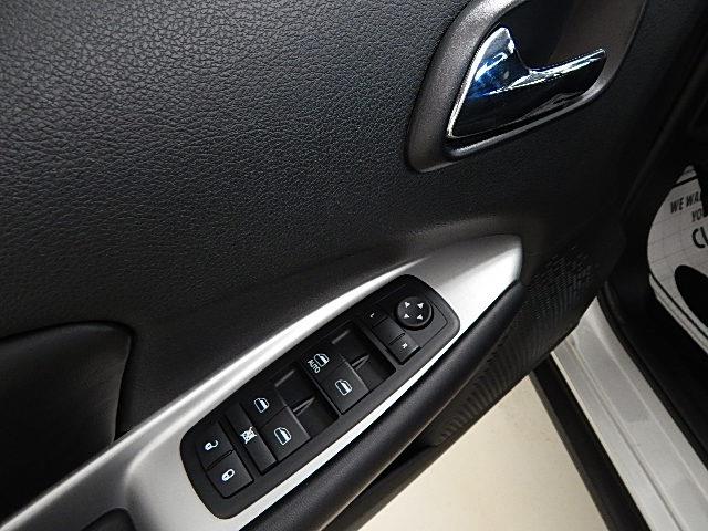 Dodge Journey 2011 photo 16