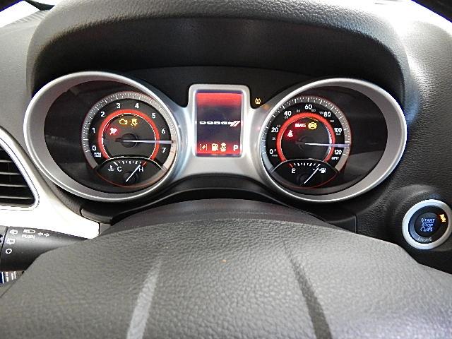 Dodge Journey 2011 photo 2