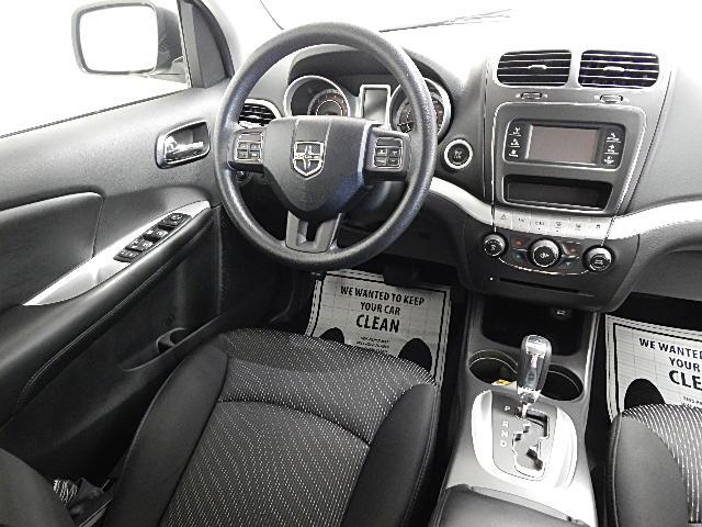 Dodge Journey 2011 photo 31