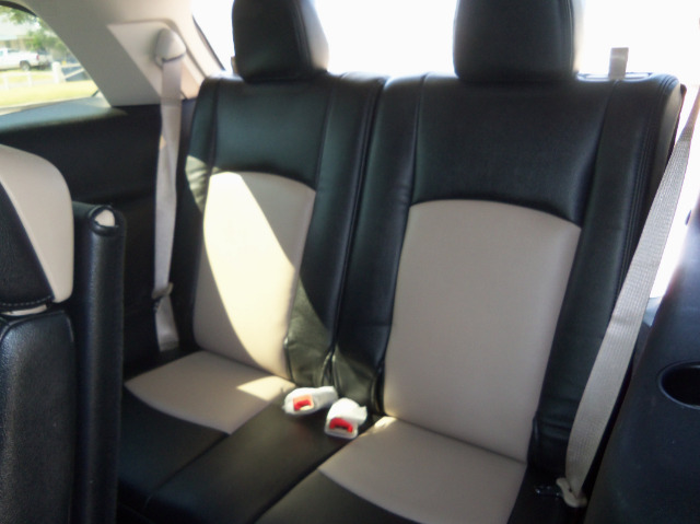 Dodge Journey 2011 photo 4