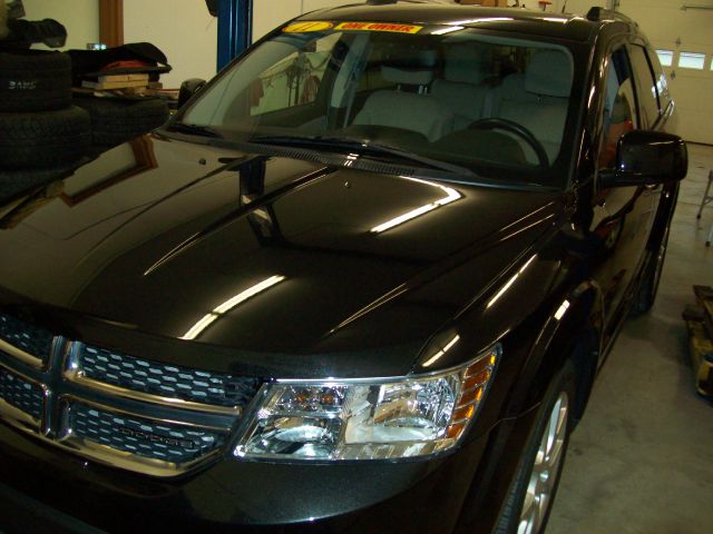 Dodge Journey 2011 photo 1