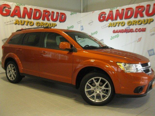 Dodge Journey 2011 photo 1