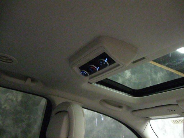 Dodge Journey 2011 photo 1