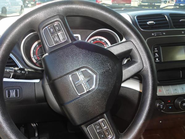 Dodge Journey 2012 photo 4