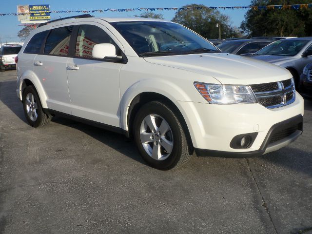 Dodge Journey 2012 photo 1