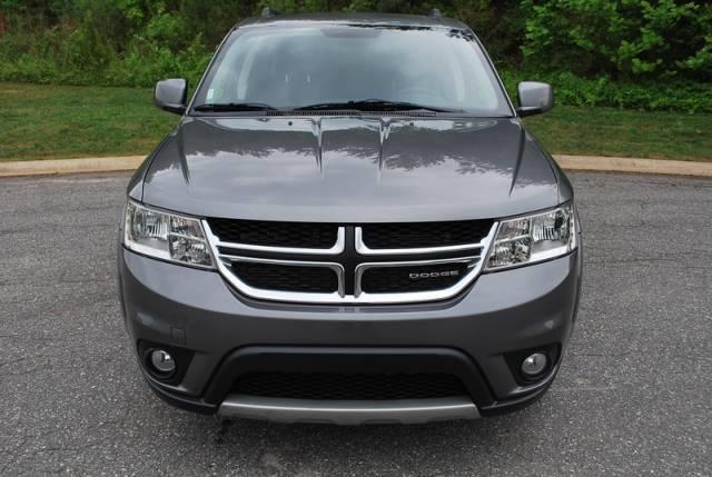 Dodge Journey 2012 photo 3