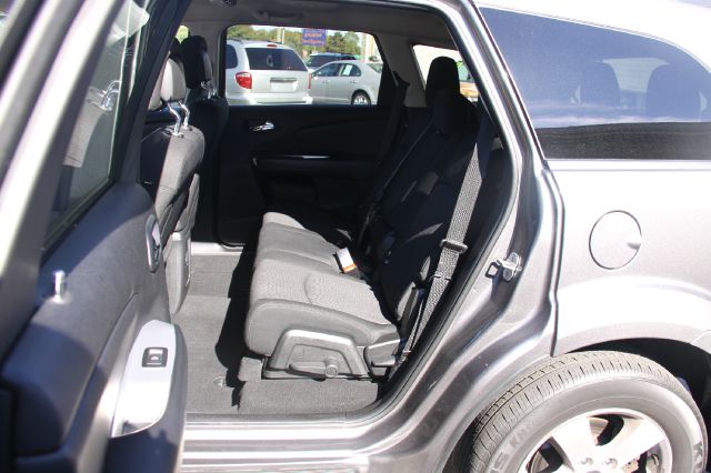 Dodge Journey 2012 photo 4