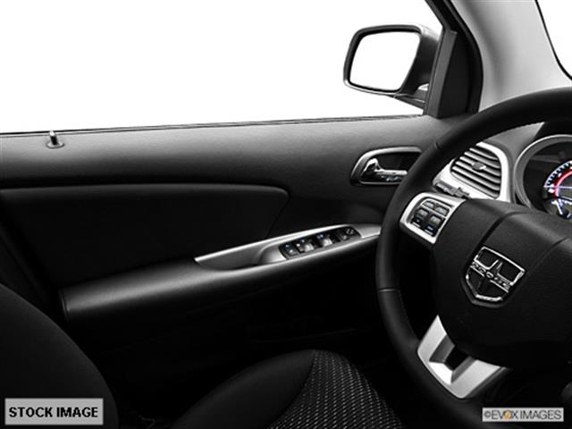 Dodge Journey 2012 photo 4