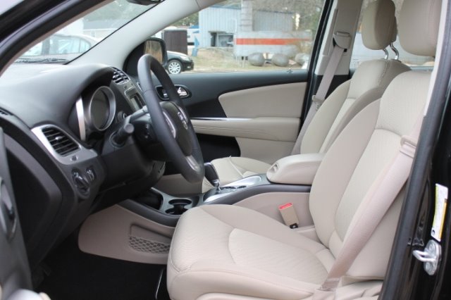 Dodge Journey 2013 photo 3