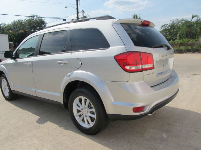 Dodge Journey 2013 photo 32