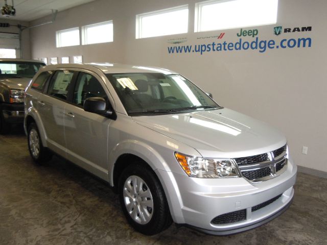 Dodge Journey 2014 photo 1