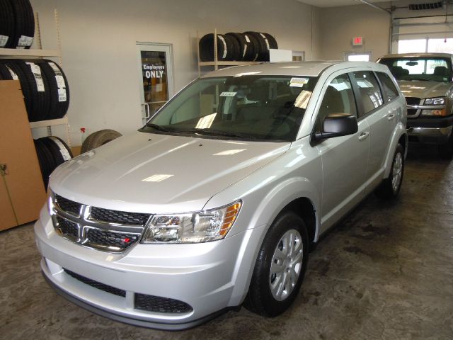 Dodge Journey 2014 photo 4