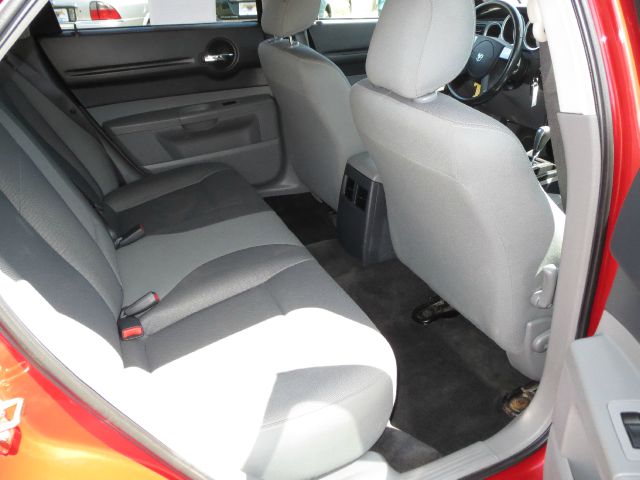 Dodge Magnum 2005 photo 19