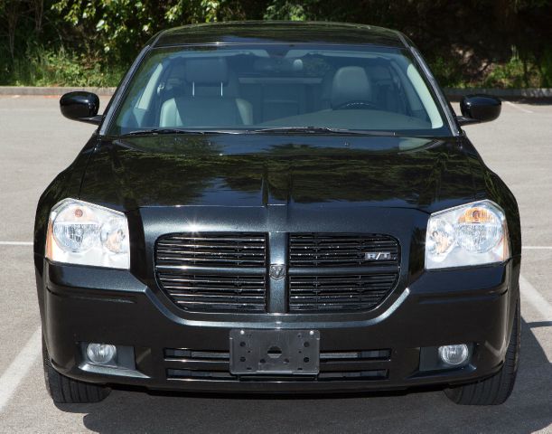 Dodge Magnum 2005 photo 3