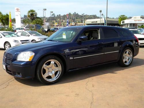 Dodge Magnum 2005 photo 2