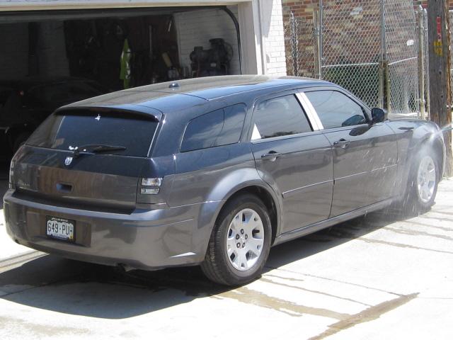 Dodge Magnum 2005 photo 1