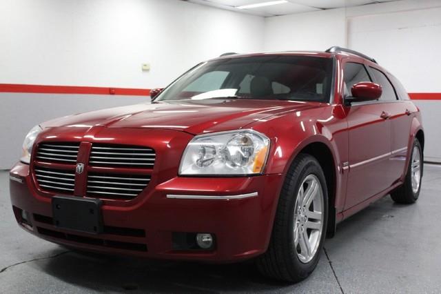 Dodge Magnum 2005 photo 2