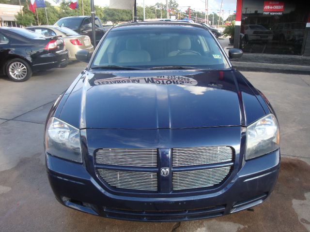 Dodge Magnum 2005 photo 4