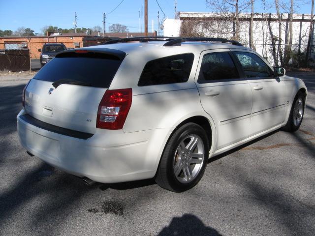 Dodge Magnum 2005 photo 4