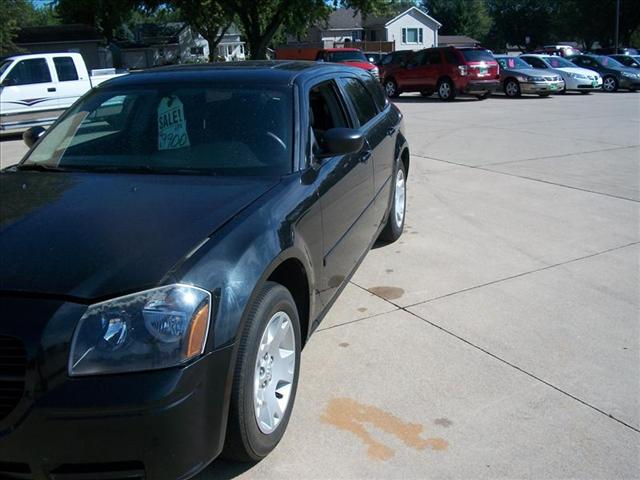 Dodge Magnum 2005 photo 1